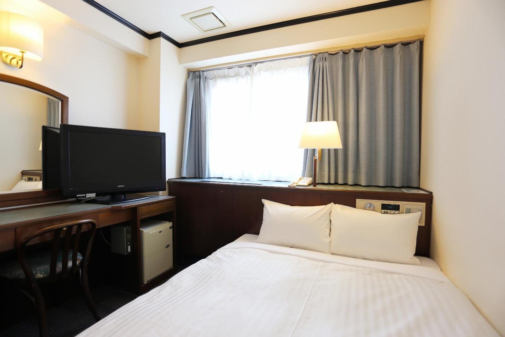 Hotel Castle Inn Suzuka Exterior photo